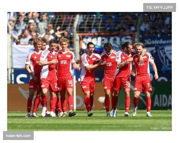 云达不莱梅公布对阵拜仁海报，主题为“永不放弃”